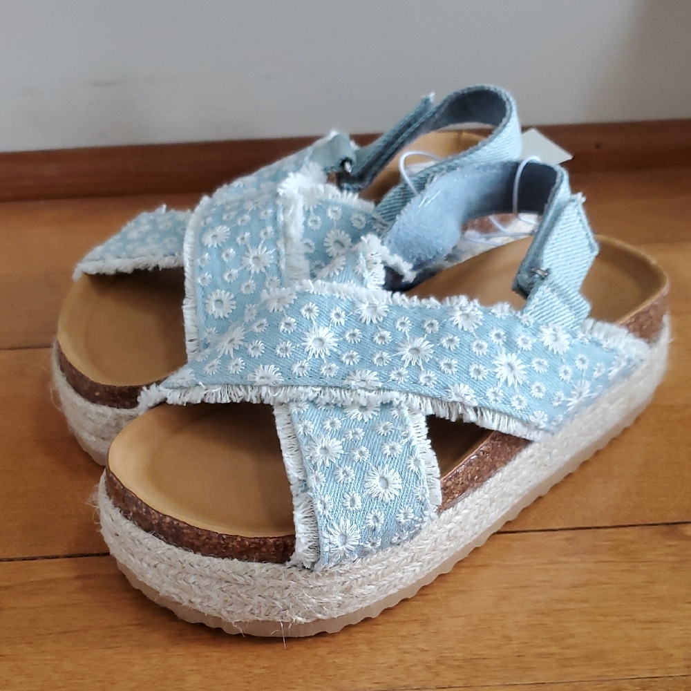 Falls Creek Light Blue Floral Cross-Strap Kids Sandals
